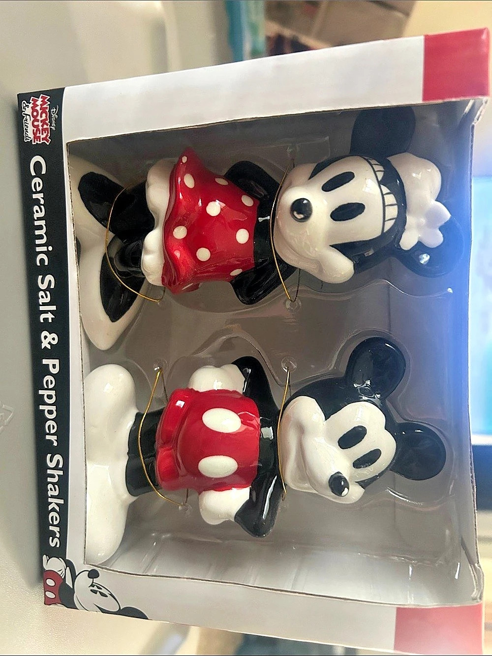 Disney Mickey & Friends Ceramic Salt & Pepper Shakers Ceramic Salt & Pepper